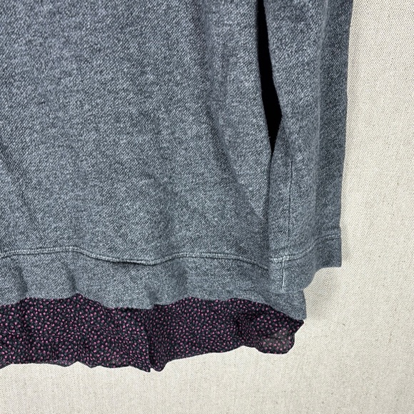 Loft > Gray Mixed Media Floral Sweater Medium - Picture 4 of 9